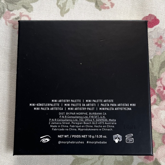 Disney Mickey Mouse Eyeshadow Palette Truth be Bold Mini matte and shimmer - Picture 6 of 9